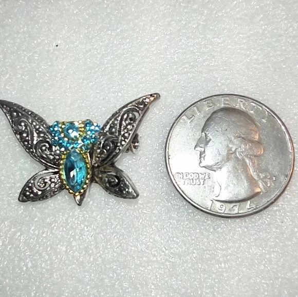 Vintage Butterfly Brooch - Picture 4 of 12